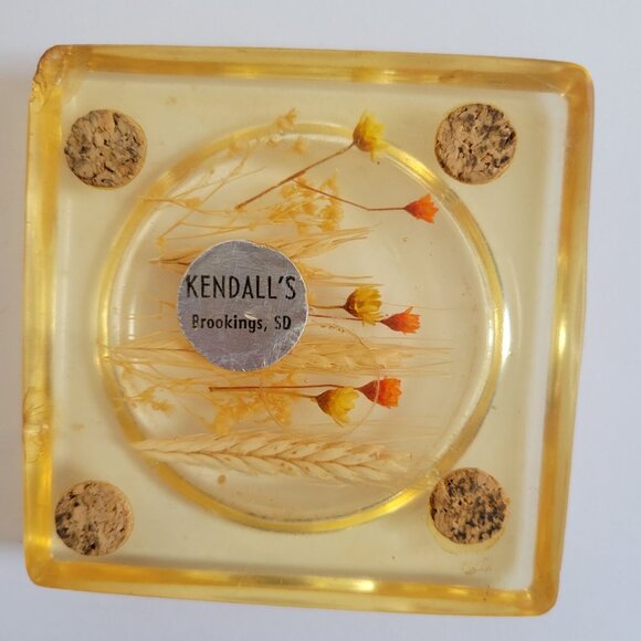 Vintage Kendalls Lucite Coasters With Dried Flowers & Stand Set Of 4 - Picture 4 of 6